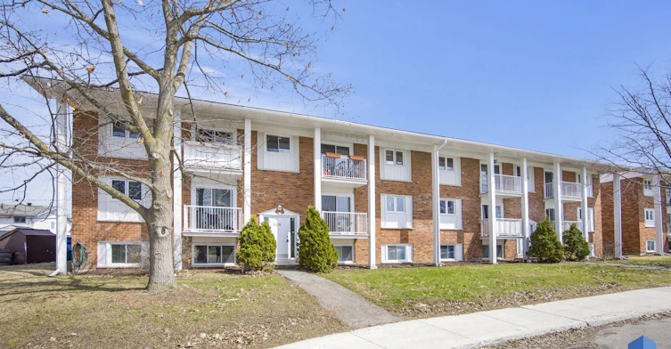 5-2 Décosse Rue, Gatineau, QC, J8Z 1E6