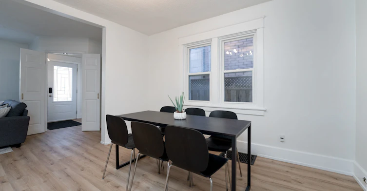 2A-572 Chapel Street, Ottawa, ON, K1N 7Z8 - 9