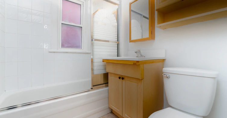 2A-572 Chapel Street, Ottawa, ON, K1N 7Z8 - 6