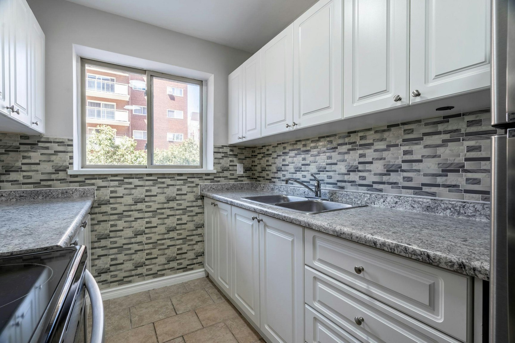 707-45 Charlton Avenue West, Hamilton, ON, L8P 2C2 - 4