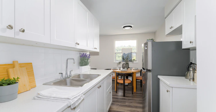 304-401 Main Street East, Hamilton, ON, L8N 2V9 - 4