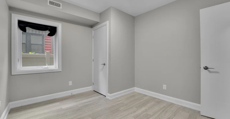 4-59 Russell Avenue, Ottawa, ON, K1N 7W9 - 7