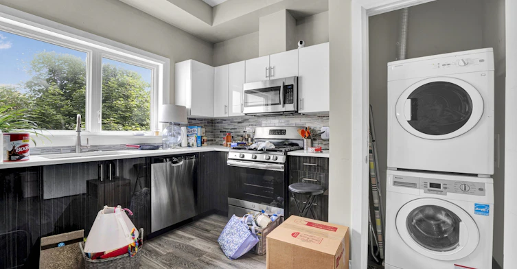 8-59 Russell Avenue, Ottawa, ON, K1N 7W9 - 6