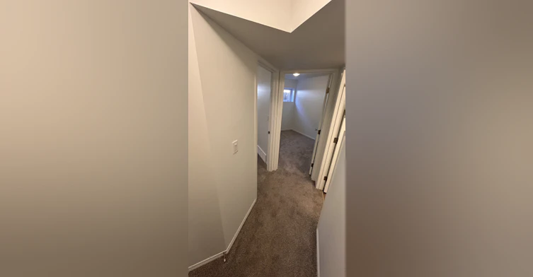 12420 76 Street Northwest, Edmonton, AB, T5B 2E7 - 15