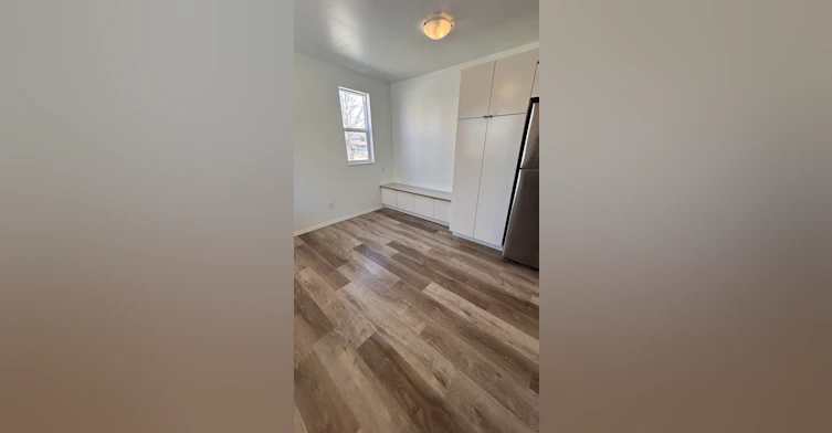 12420 76 Street Northwest, Edmonton, AB, T5B 2E7 - 7