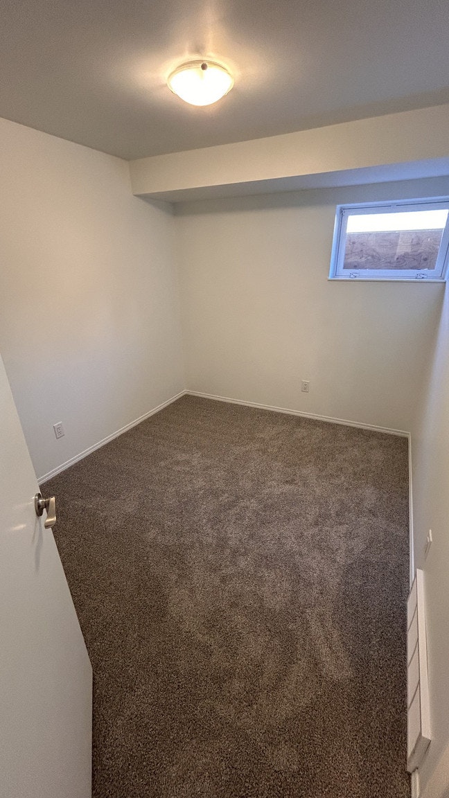 12420 76 Street Northwest, Edmonton, AB, T5B 2E7 - 20
