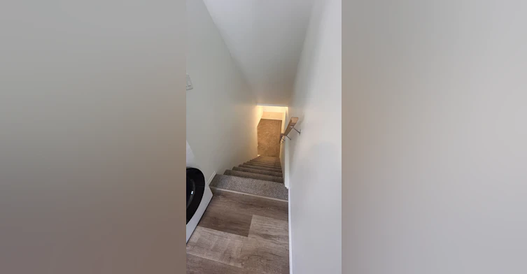 12420 76 Street Northwest, Edmonton, AB, T5B 2E7 - 9