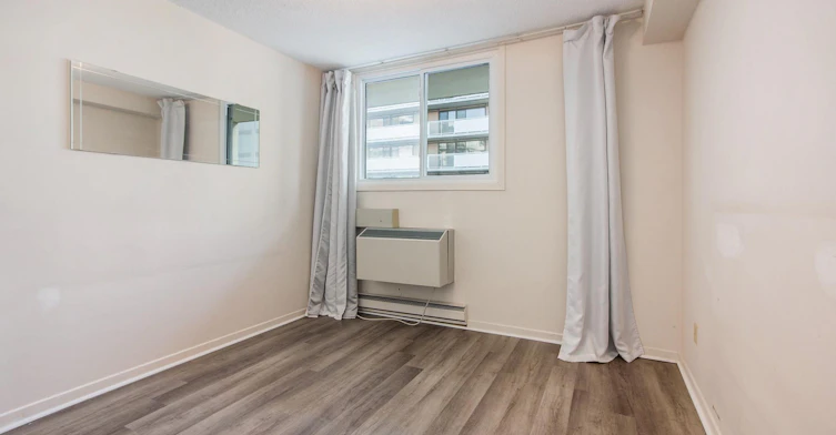 163 Maclaren Street, Ottawa, ON, K2P 0K8 - 4