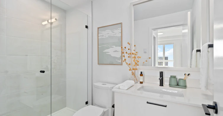 221-325 Royal Common, Colwood, BC, V9C 0L8 - 6