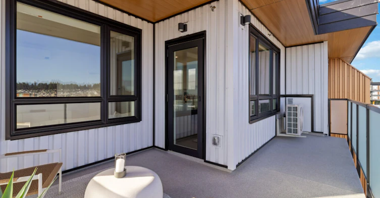 322-325 Royal Common, Colwood, BC, V9C 0L8 - 9