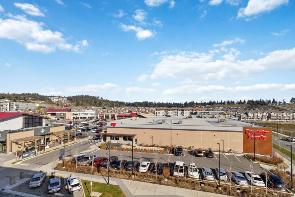 322-325 Royal Common, Colwood, BC, V9C 0L8 - 7