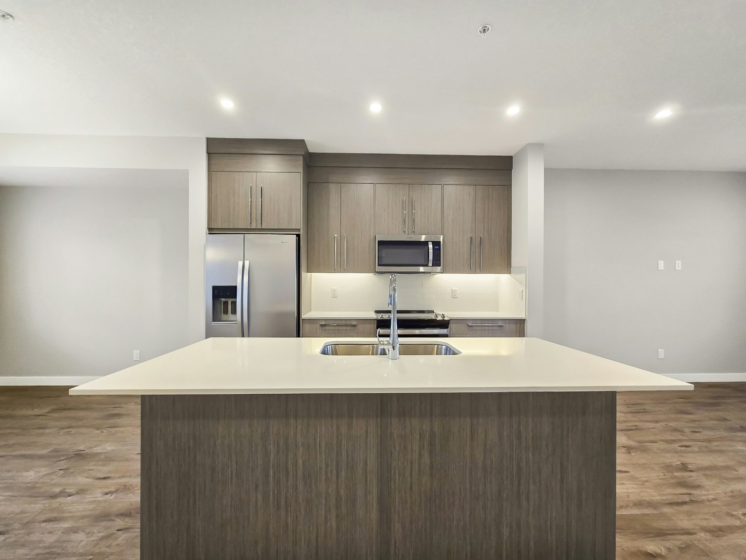 141 Prince Courtunit, Rural Rocky View County, AB, T1X 3J3 - 3