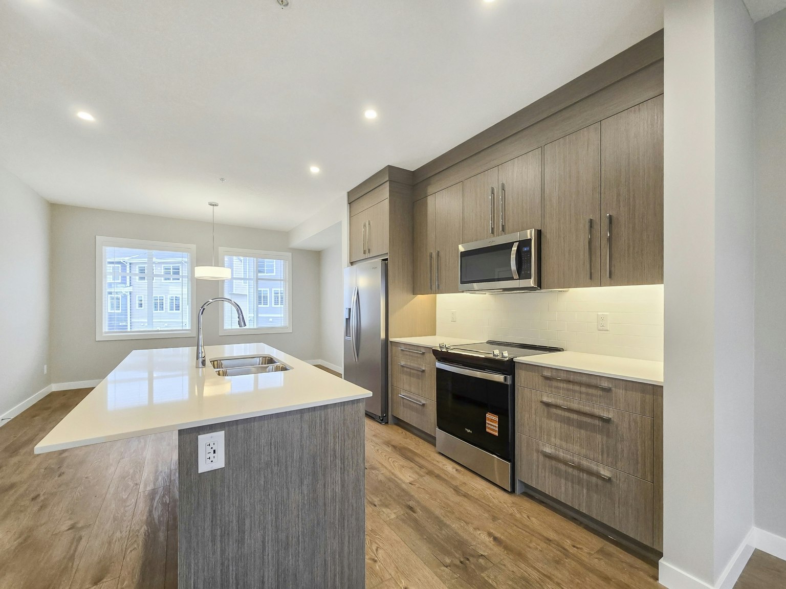 141 Prince Courtunit, Rural Rocky View County, AB, T1X 3J3 - 4