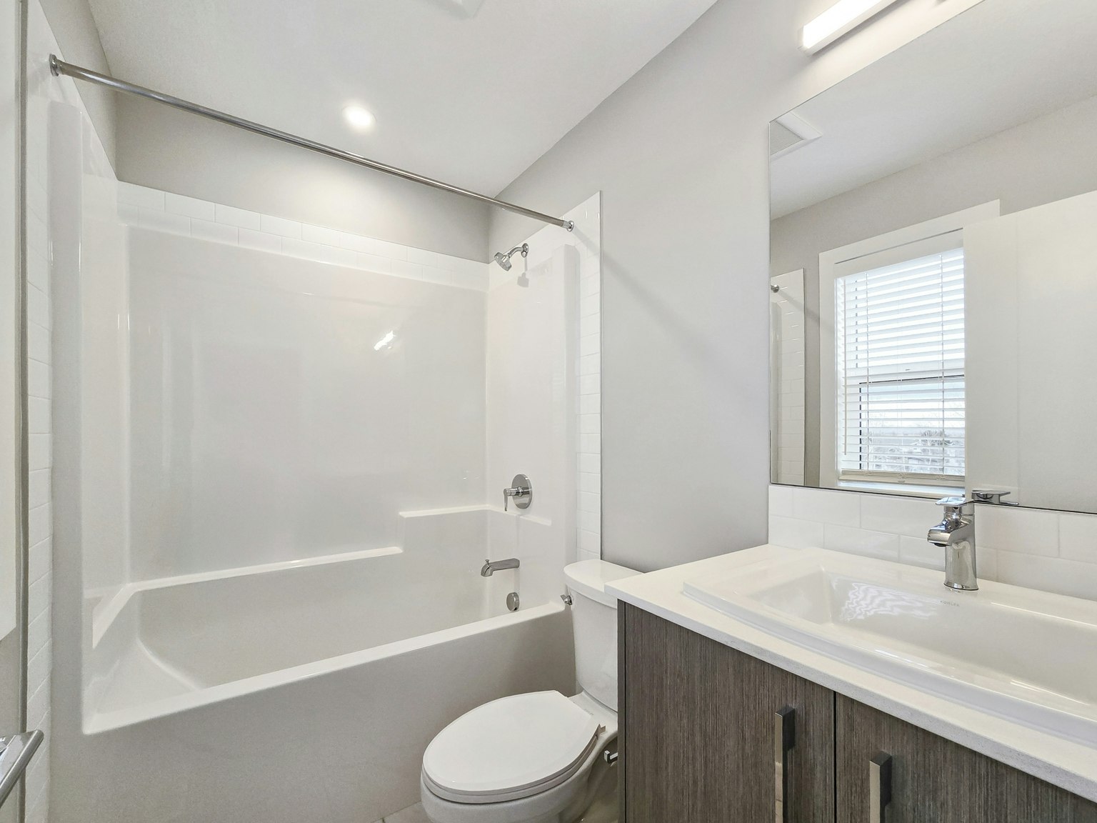 141 Prince Courtunit, Rural Rocky View County, AB, T1X 3J3 - 23