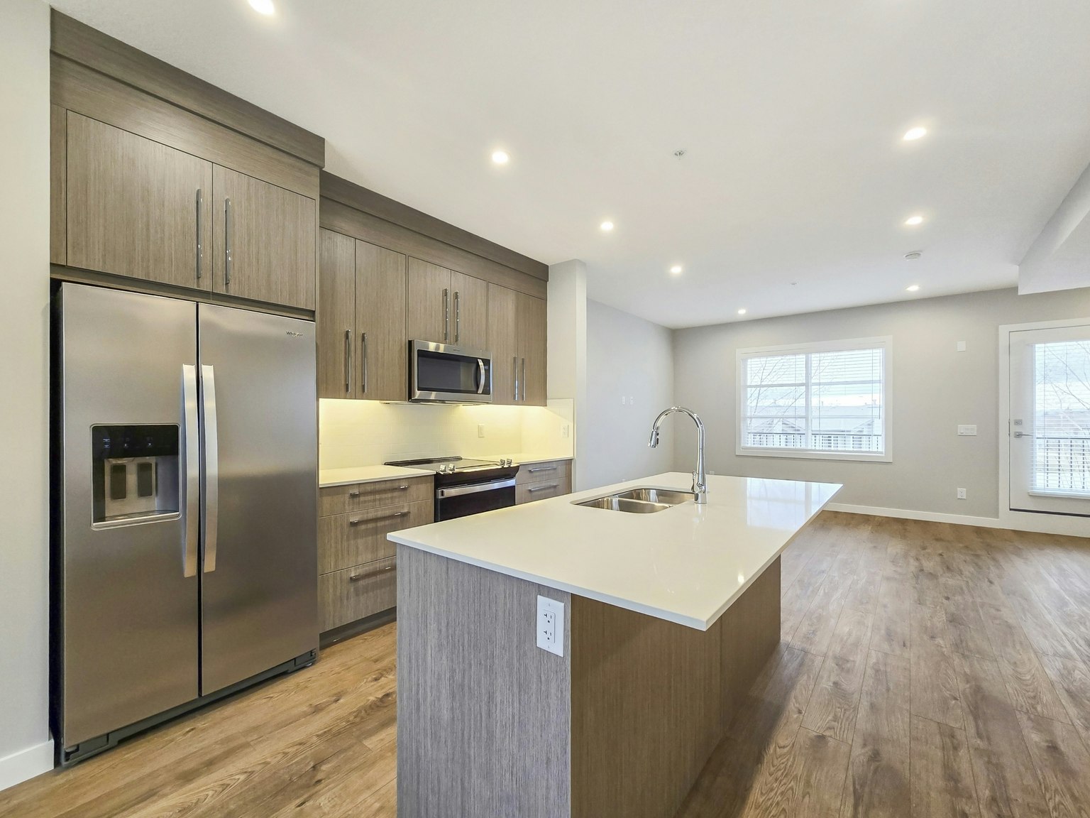 141 Prince Courtunit, Rural Rocky View County, AB, T1X 3J3 - 2