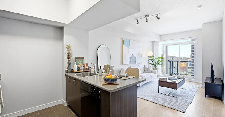 0521-570 Bay Street, Toronto, ON, M5G 0B2 - 16