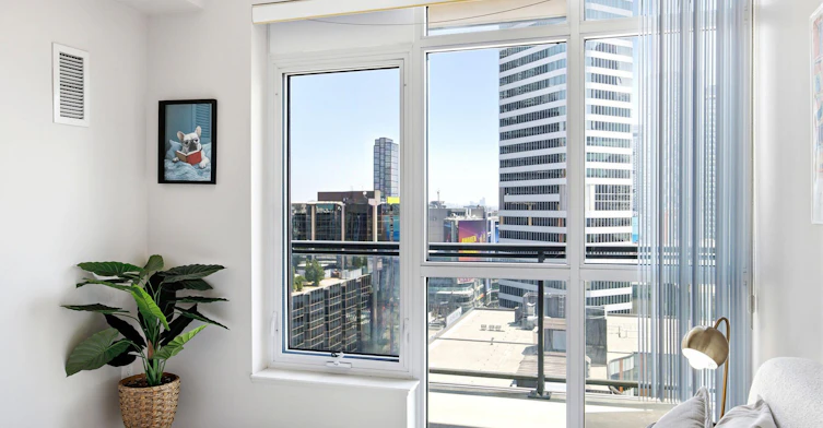 1604-570 Bay Street, Toronto, ON, M5G 0B2 - 36