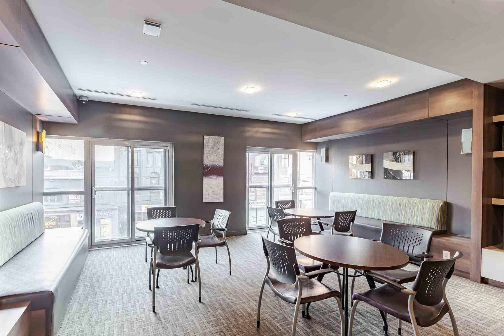 0703-570 Bay Street, Toronto, ON, M5G 0B2 - 29