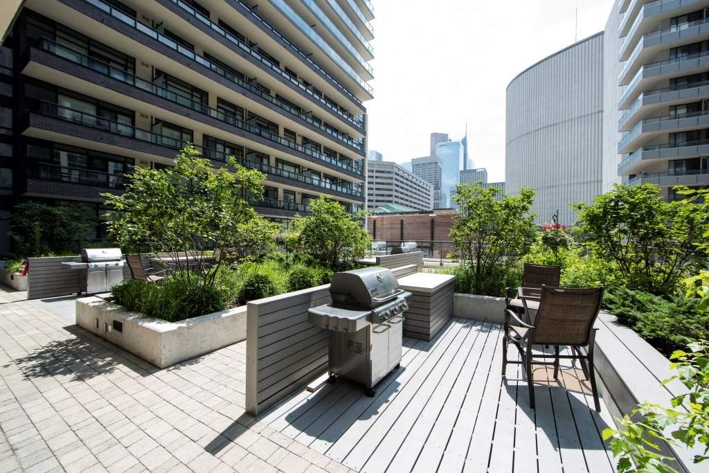 0811-570 Bay Street, Toronto, ON, M5G 0B2 - 21