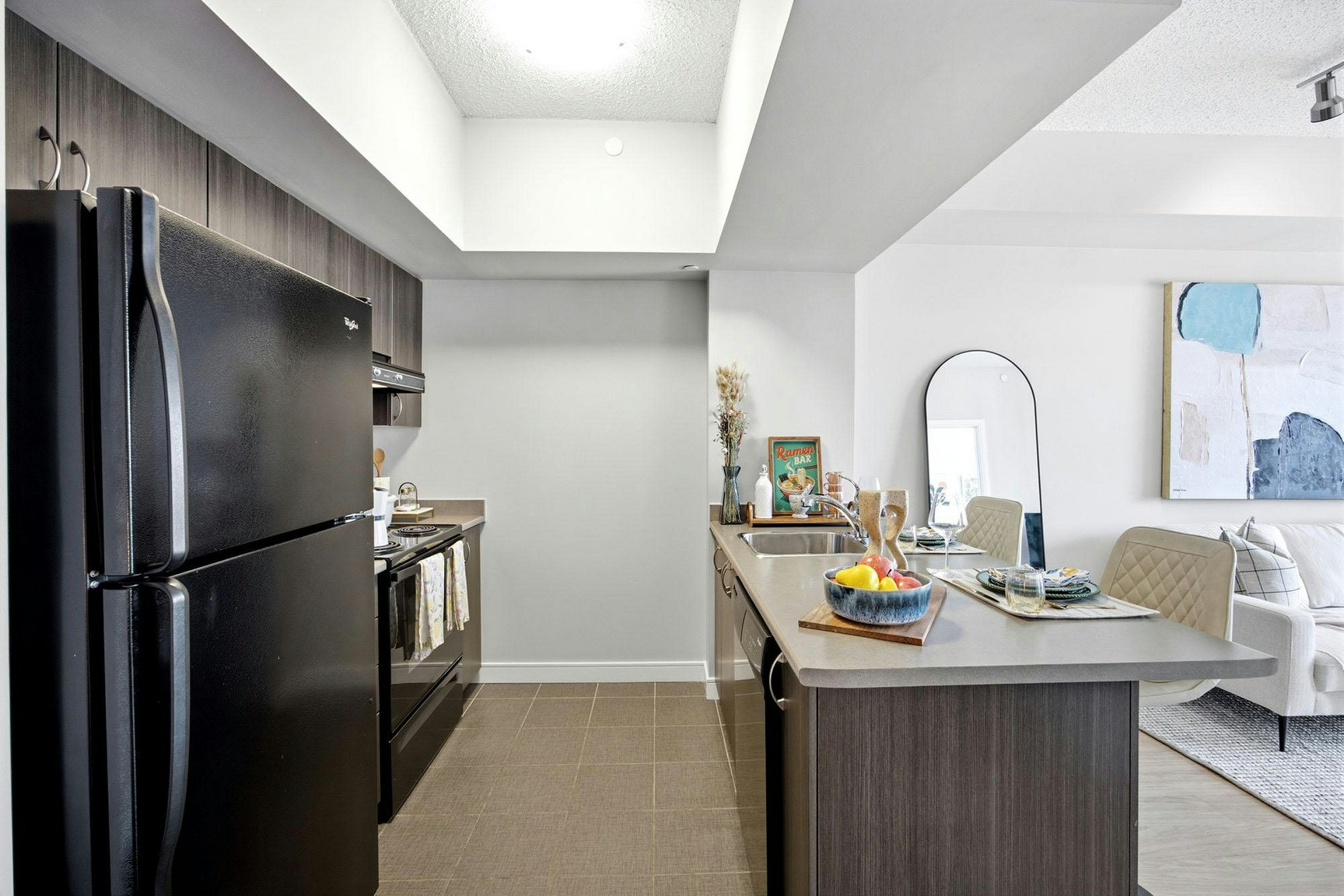 1814-570 Bay Street, Toronto, ON, M5G 0B2 - 13