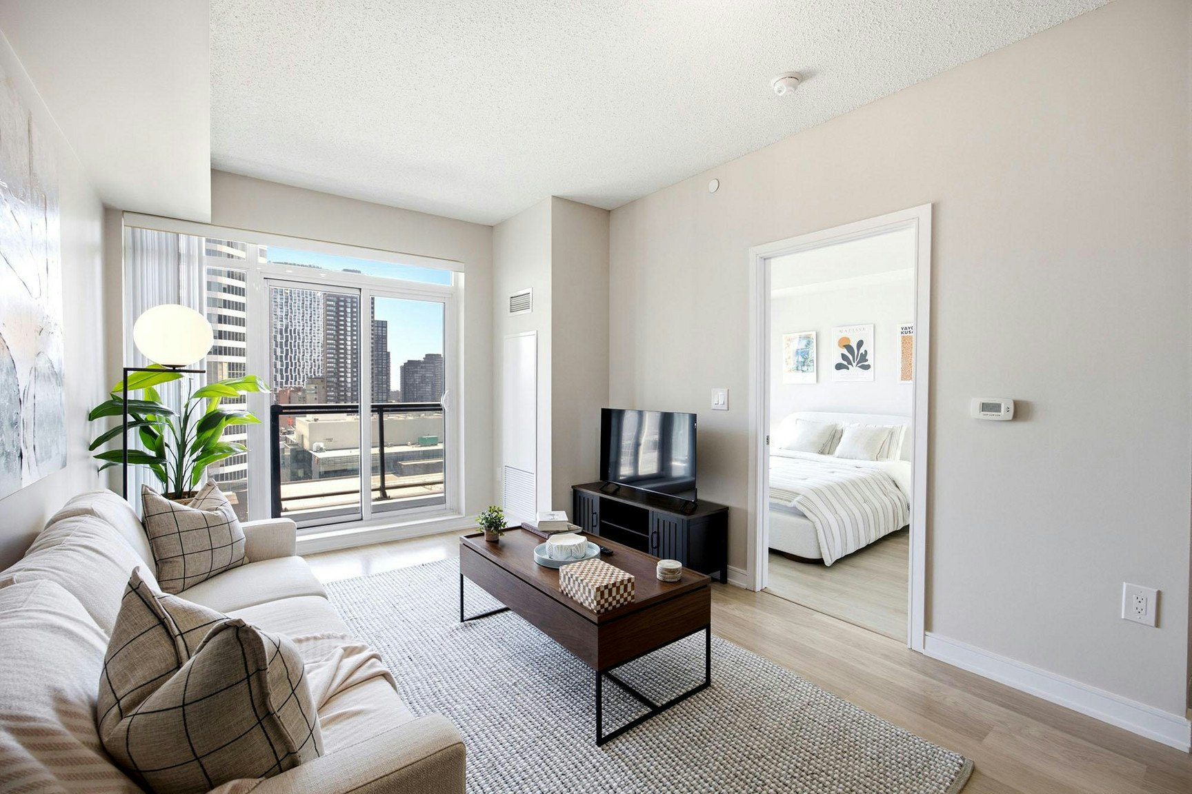 1814-570 Bay Street, Toronto, ON, M5G 0B2 - 40