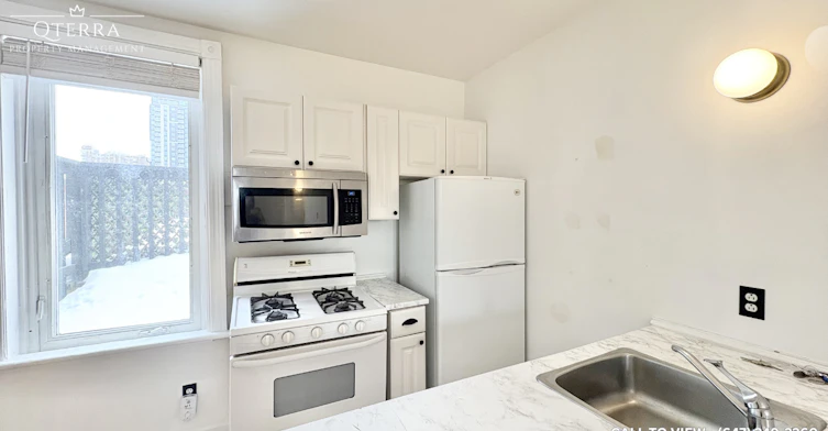 4-208 Clarence Street, Ottawa, ON, K1N 5R1 - 4