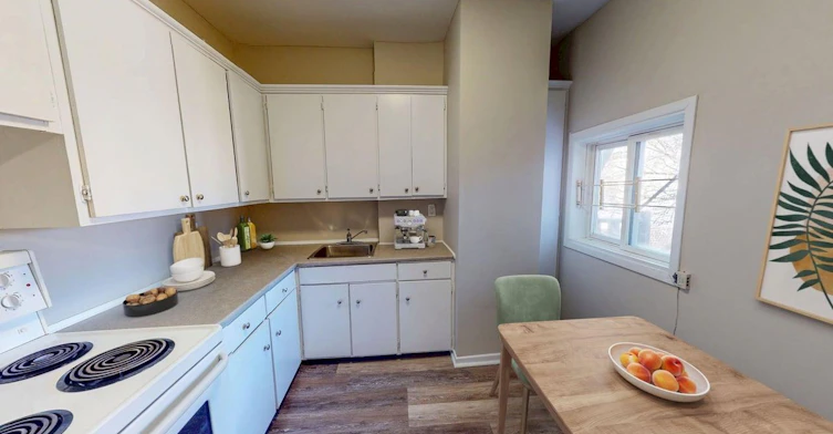 0-1 Rosebery Avenue, Ottawa, ON, K1S 1W1 - 2