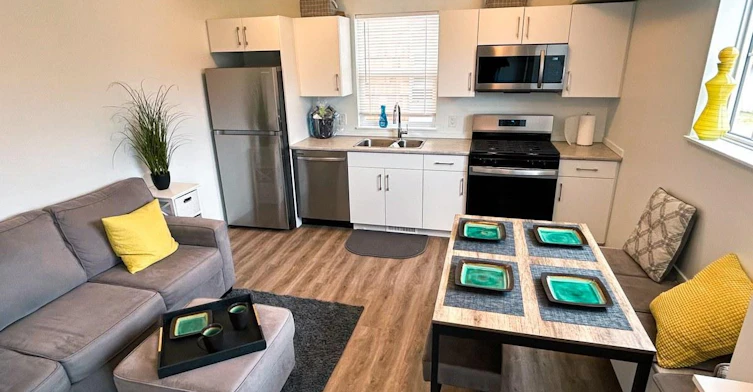 G1-11827 47 Street Northwest, Edmonton, AB, T5W 2W7