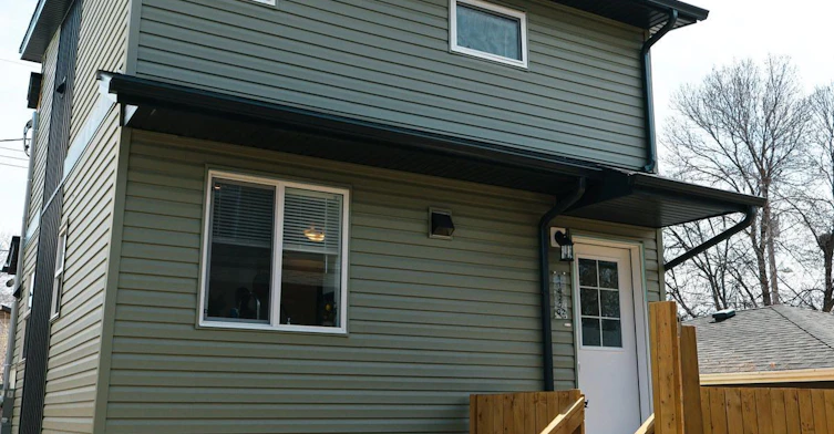 G2-11827 47 Street Northwest, Edmonton, AB, T5W 2W7
