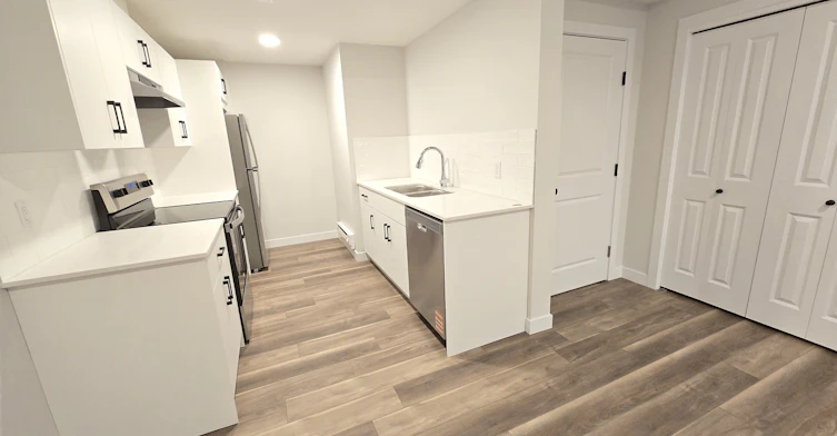 5109 Pilot Lane Northwest, Edmonton, AB, T5G 2S5 - 6