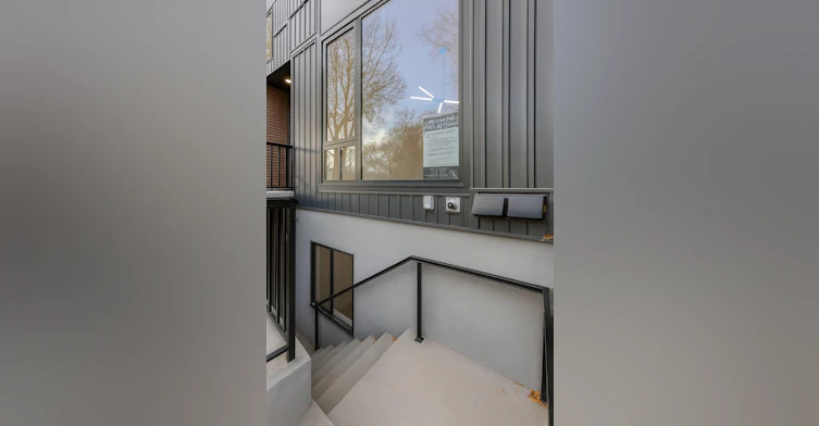 11732 University Avenue, Edmonton, AB, T6G 1Z5 - 8