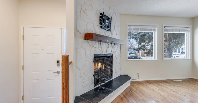 Upper-63 Woodglen Close Southwest, Calgary, AB, T2W 4M9 - 6