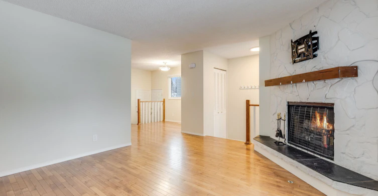 Upper-63 Woodglen Close Southwest, Calgary, AB, T2W 4M9 - 7