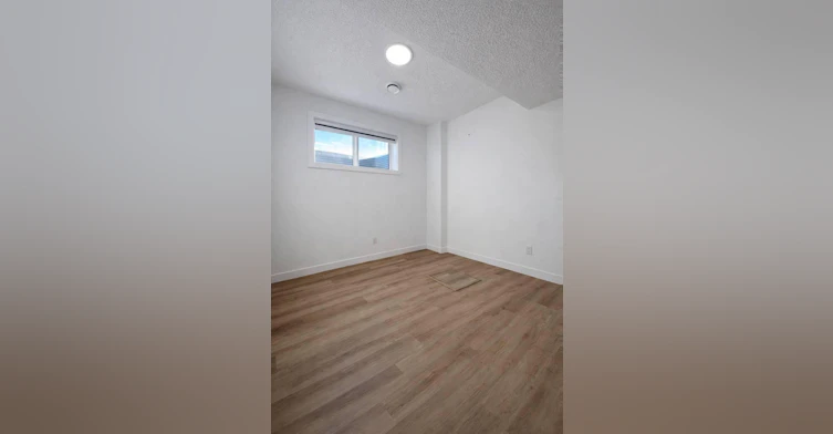 6626 42 Avenue, Beaumont, AB, T4X 0G7 - 5