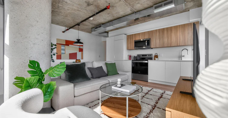 589-0313-748 Bathurst Street, Toronto, ON, M5S 2R6 - 9