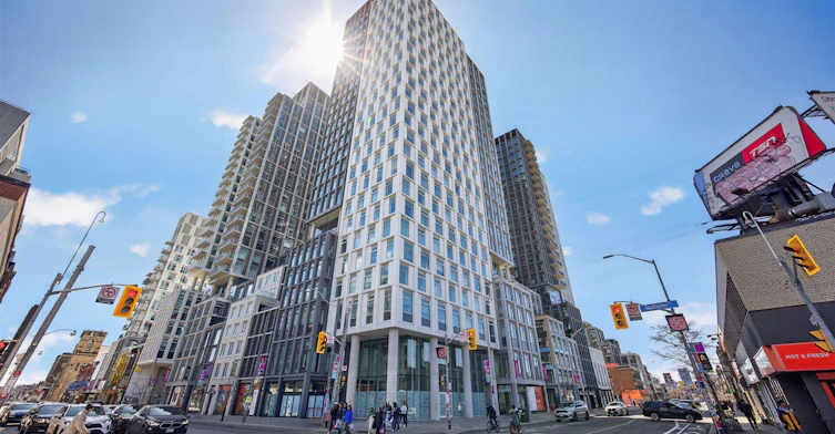 589-0608-748 Bathurst Street, Toronto, ON, M5S 2R6 - 18