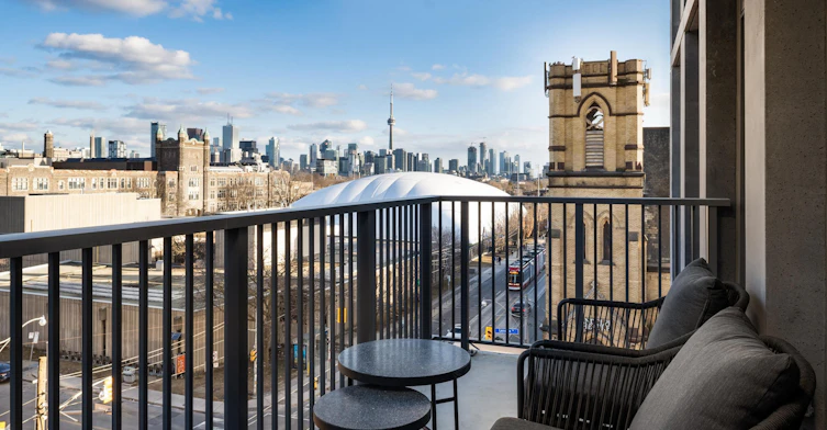 589-0608-748 Bathurst Street, Toronto, ON, M5S 2R6 - 11