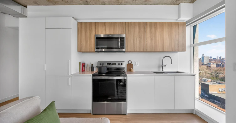589-0309-748 Bathurst Street, Toronto, ON, M5S 2R6 - 13