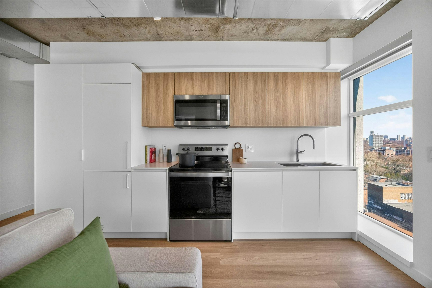 748-1602-748 Bathurst Street, Toronto, ON, M5S 2R6 - 13