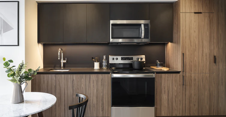 748-1602-748 Bathurst Street, Toronto, ON, M5S 2R6 - 10