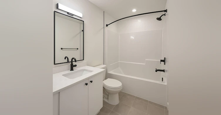 1-8902 154 Street, Edmonton, AB, T5R 1S8 - 5
