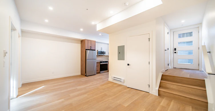 Bowness Peaks 1 Bed 1 Bath -6420 Bowwood Drive Northwest, Calgary, AB, T3B 2G6 - 6
