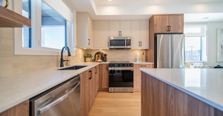 Bowness Peaks 3 Bed 2.5 Bath Townhome-6420 Bowwood Drive Northwest, Calgary, AB, T3B 2G6 - 4