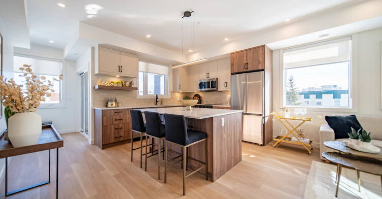 Bowness Peaks 3 Bed 2.5 Bath Townhome-6420 Bowwood Drive Northwest, Calgary, AB, T3B 2G6 - 3