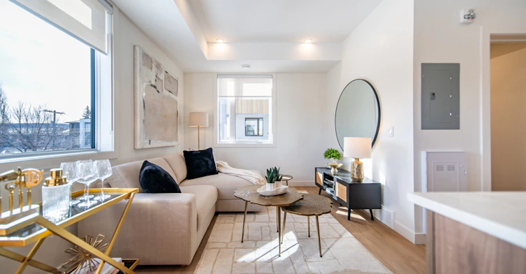 Bowness Peaks 3 Bed 2.5 Bath Townhome-6420 Bowwood Drive Northwest, Calgary, AB, T3B 2G6 - 8