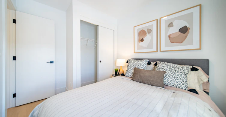 Bowwood Block 2 Bed 2.5 Bath Townhome -6420 Bowwood Drive Northwest, Calgary, AB, T3B 2G6 - 19