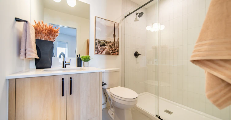 Bowwood Block 2 Bed 2.5 Bath Townhome -6420 Bowwood Drive Northwest, Calgary, AB, T3B 2G6 - 17