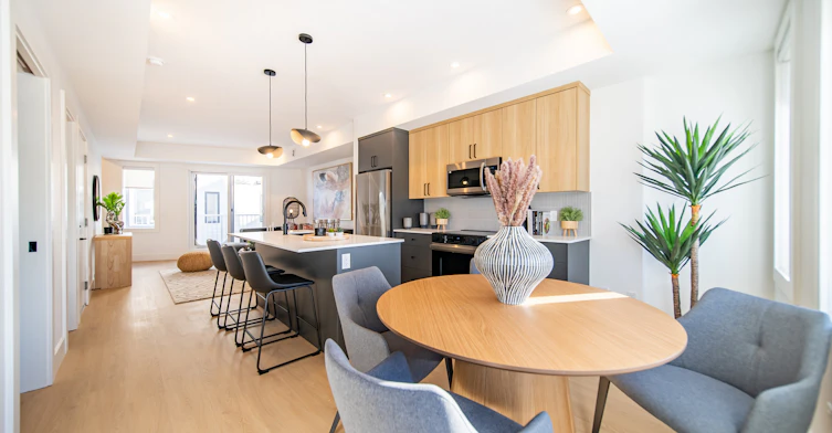 Bowwood Block 3 Bed 2.5 Bath Townhome-6420 Bowwood Drive Northwest, Calgary, AB, T3B 2G6 - 5