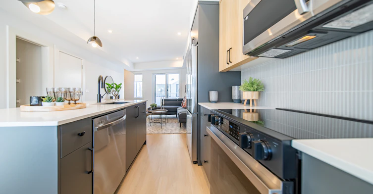 Bowwood Block-6420 Bowwood Drive Northwest, Calgary, AB, T3B 2G6 - 3
