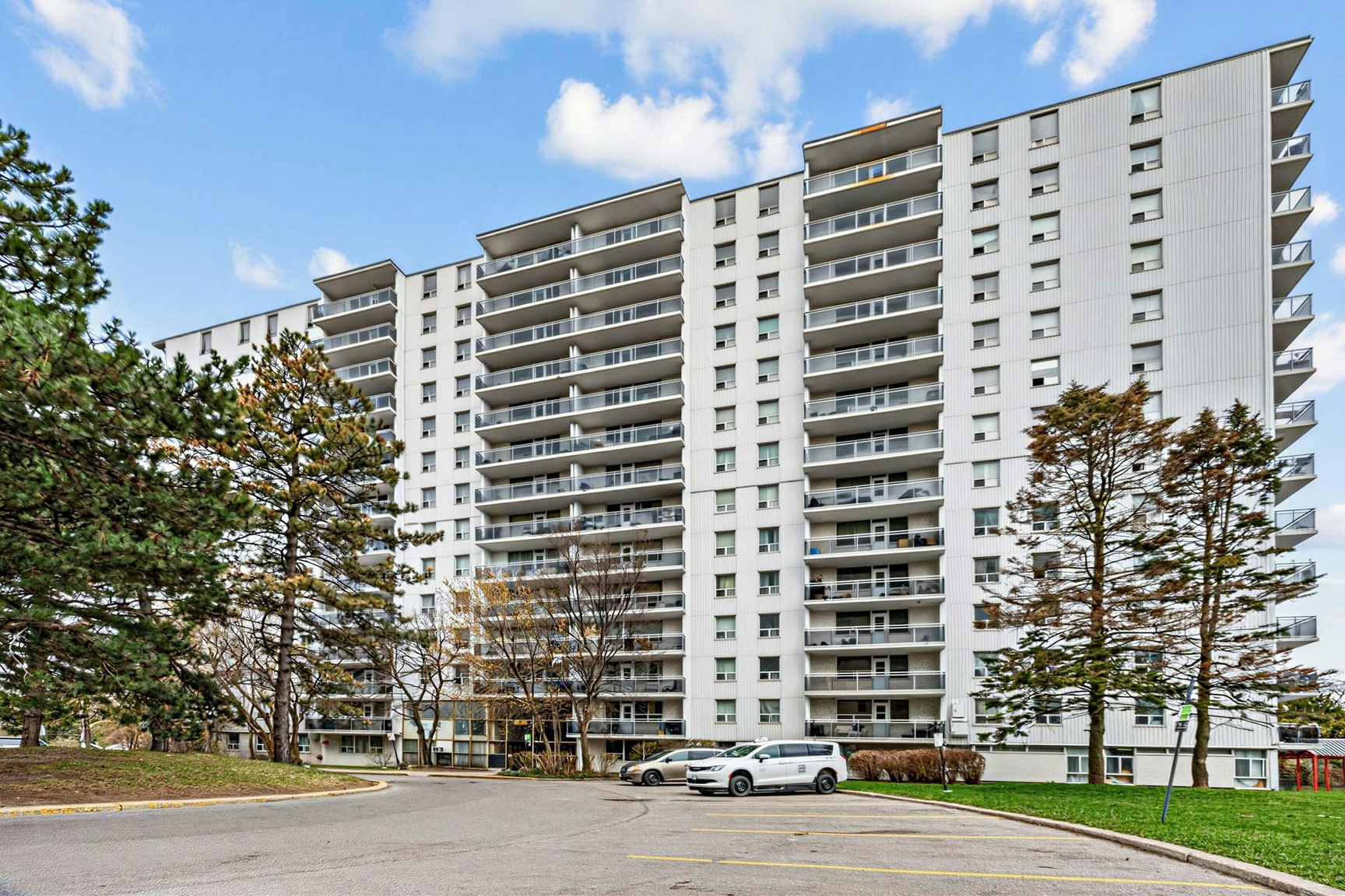 15 Orton Park Road, Toronto, ON, M1G 3G3 - 8